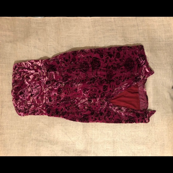 Strapless Velvet dress - Picture 2 of 4